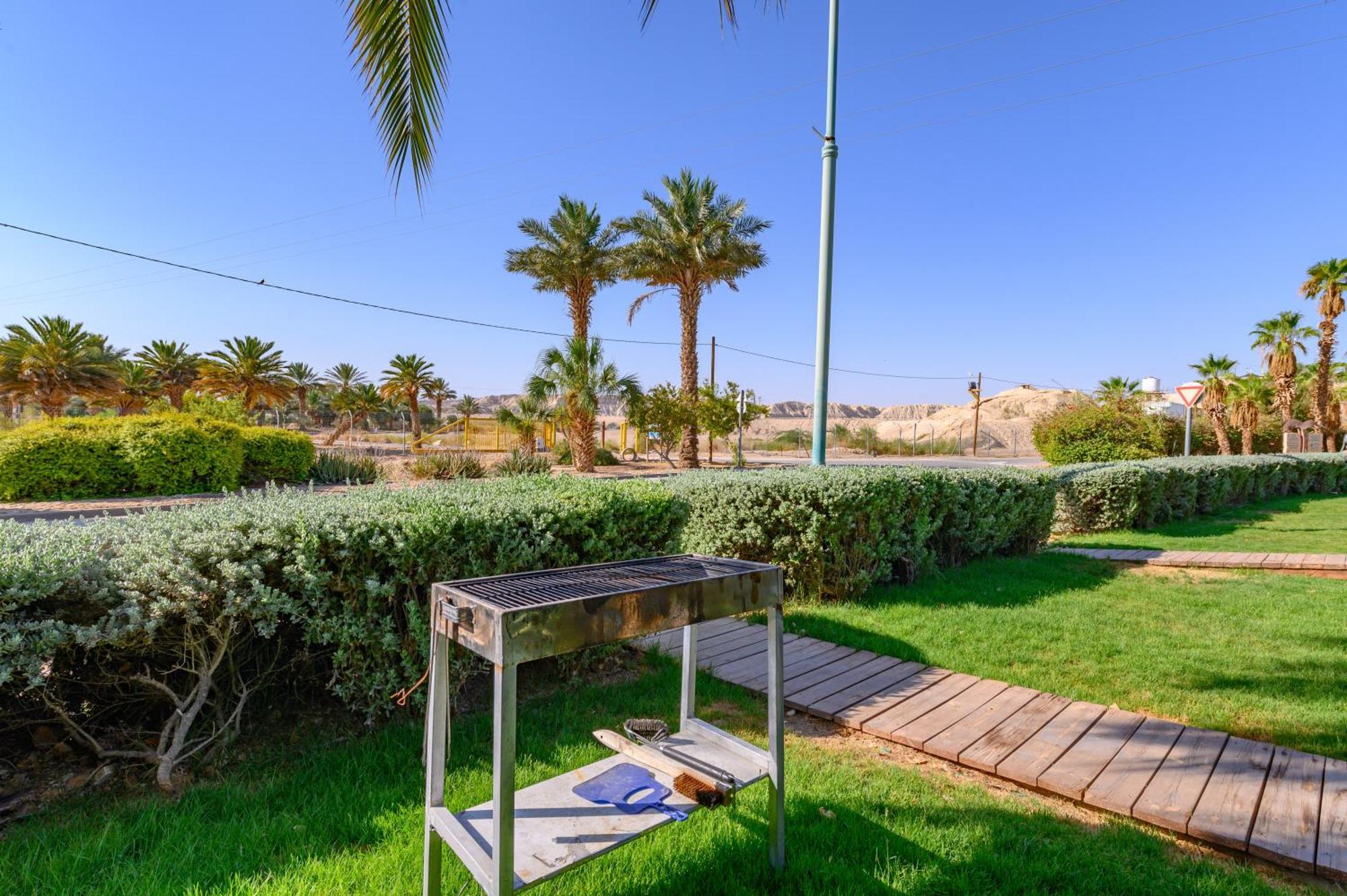 Belfer'S Dead Sea Cabins Neot HaKikar Esterno foto