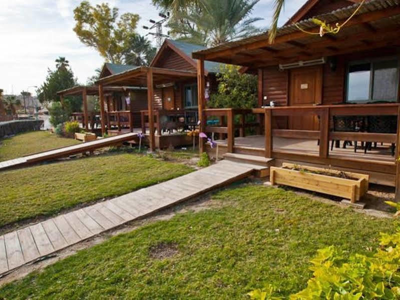 Belfer'S Dead Sea Cabins Neot HaKikar Esterno foto